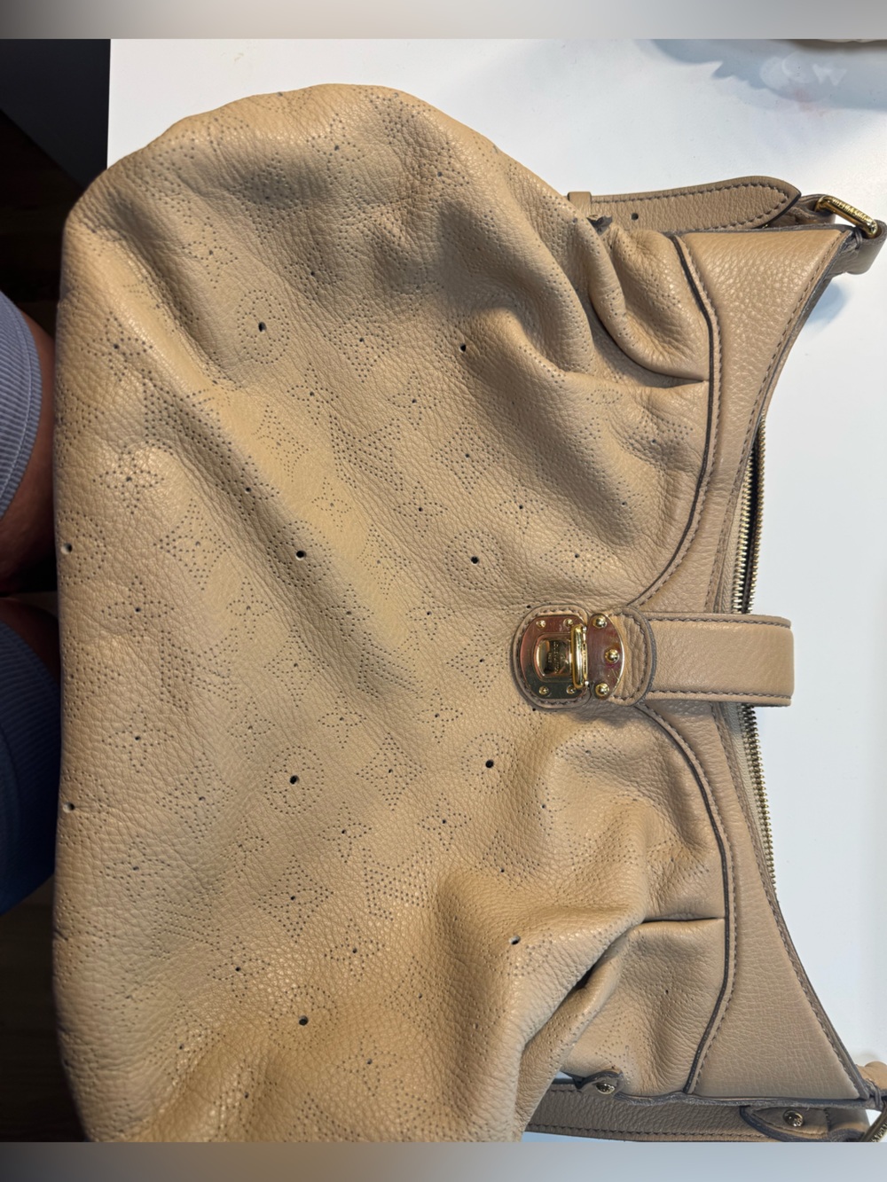 LOUIS VUITTON XS MAHINA LEATHER CROSSBODY